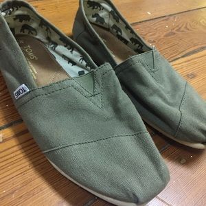 Toms Olive Green Men’s Shoes